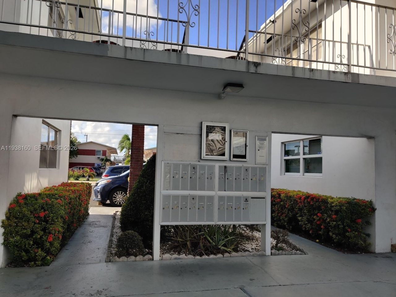 2826 Van Buren St, Unit 8, Hollywood, FL 33020 Photo
