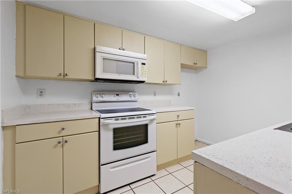 12658 Kenwood Ln, Unit D, Fort Myers, FL 33907 Photo
