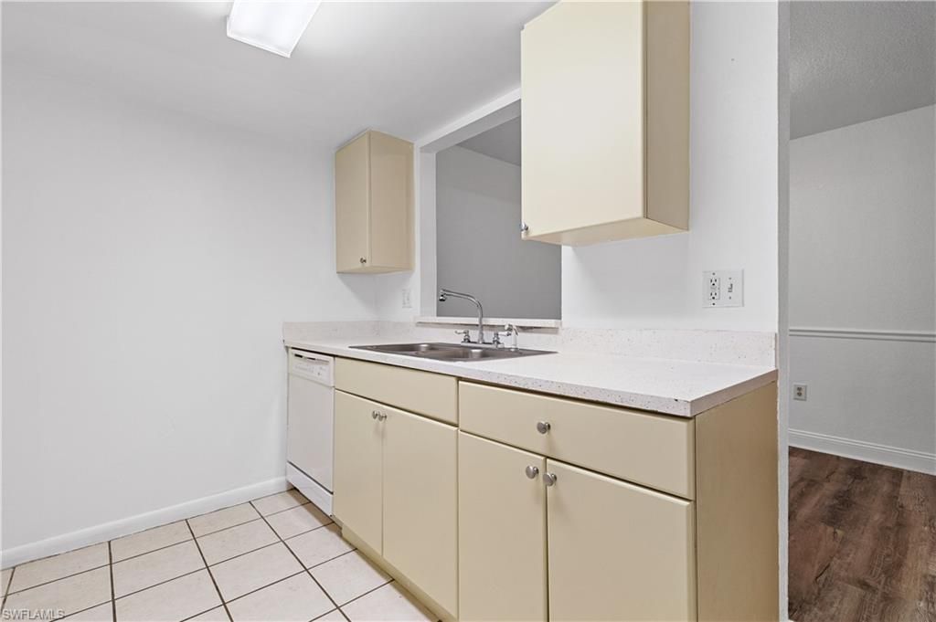 12658 Kenwood Ln, Unit D, Fort Myers, FL 33907 Photo