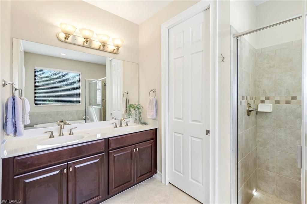 11087 St Roman Way, Bonita Springs, FL 34135 Photo