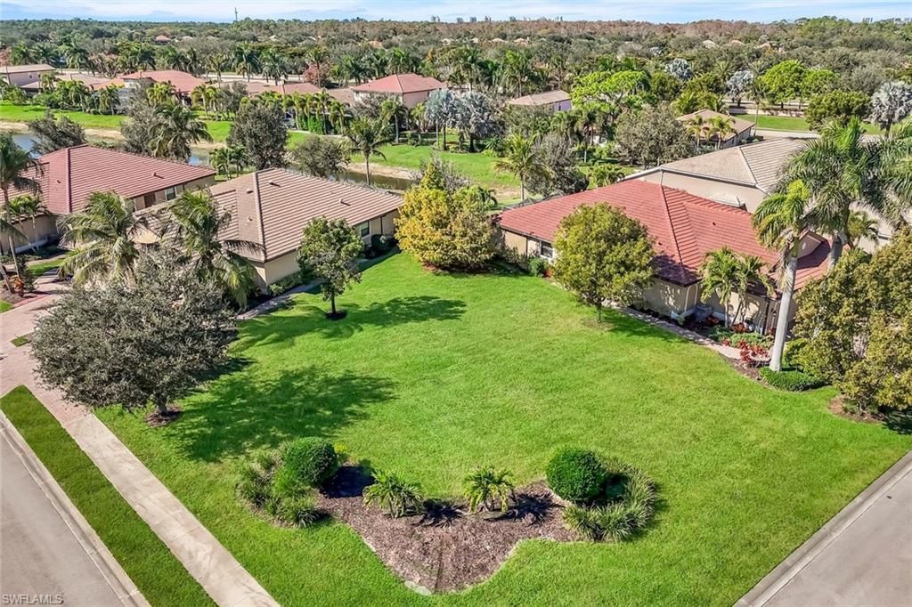 11087 St Roman Way, Bonita Springs, FL 34135 Photo