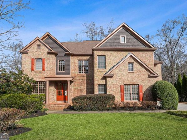 225 Lake Summit View, Atlanta, GA 30342