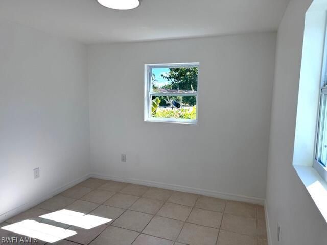 585 14th St N, Naples, FL 34102 Photo