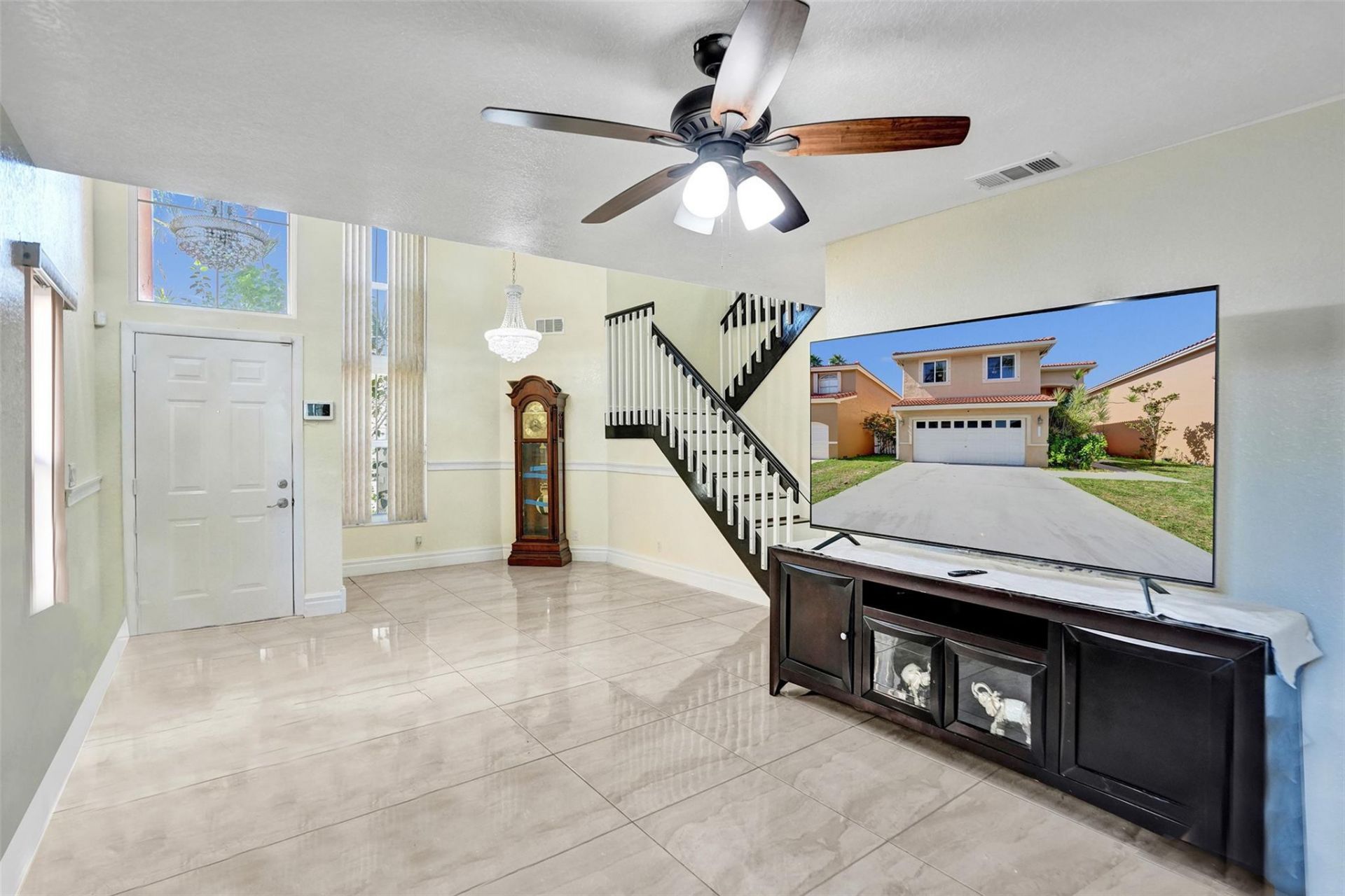 3099 W Buena Vista Drive, Margate, FL 33063 Photo