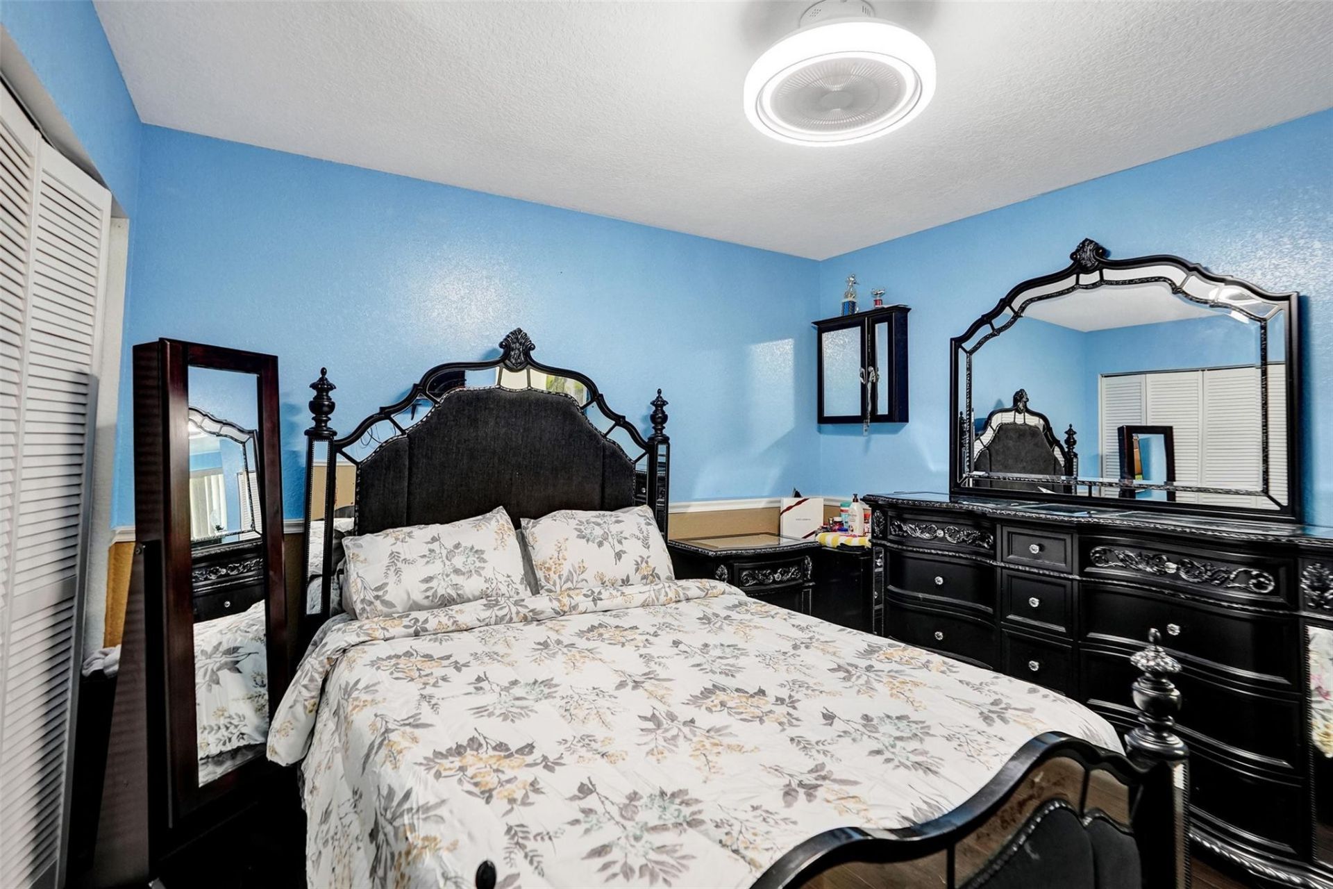 3099 W Buena Vista Drive, Margate, FL 33063 Photo