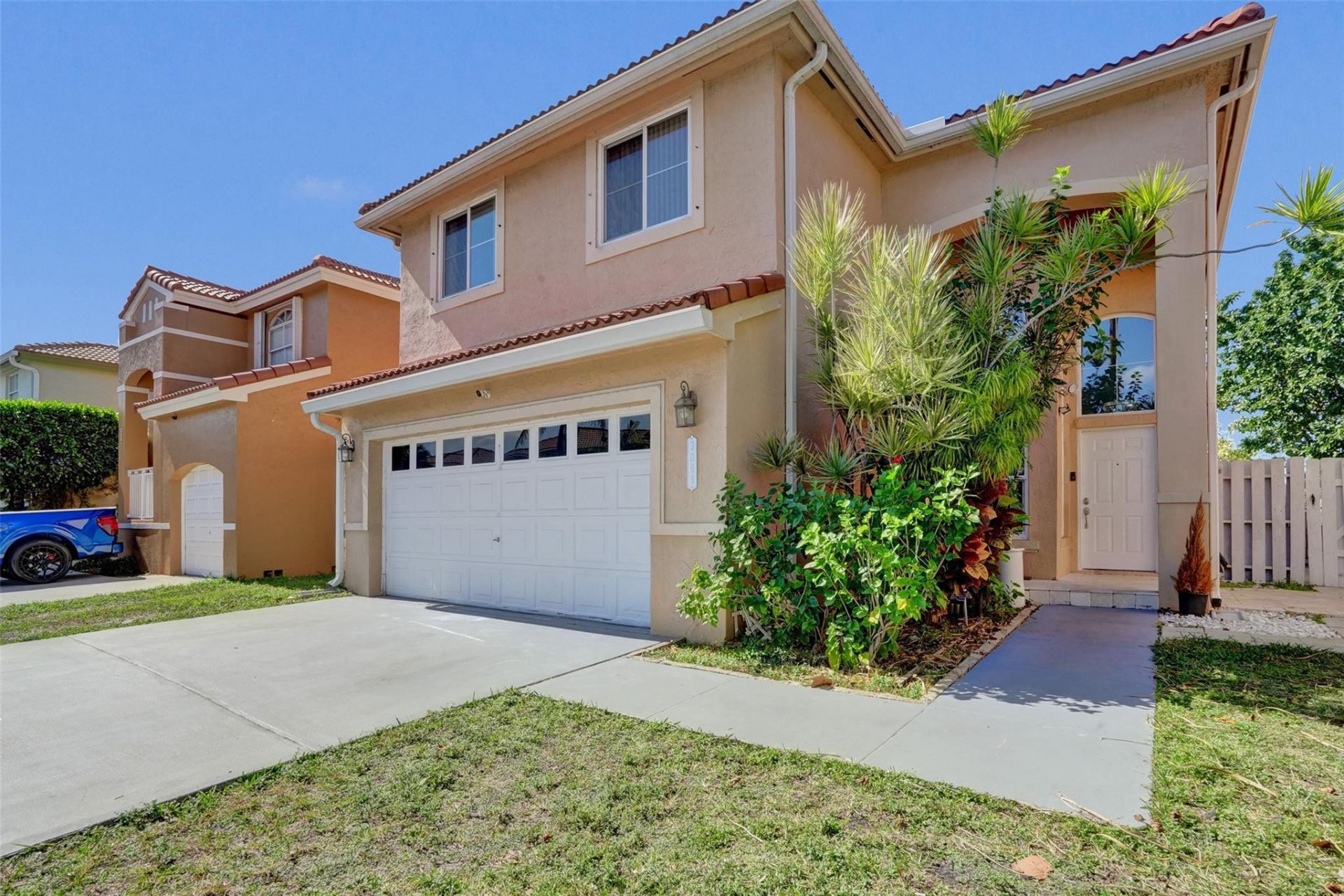 3099 W Buena Vista Drive, Margate, FL 33063 Photo