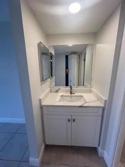 9430 Poinciana Place, Unit 415, Davie, FL 33324 Photo