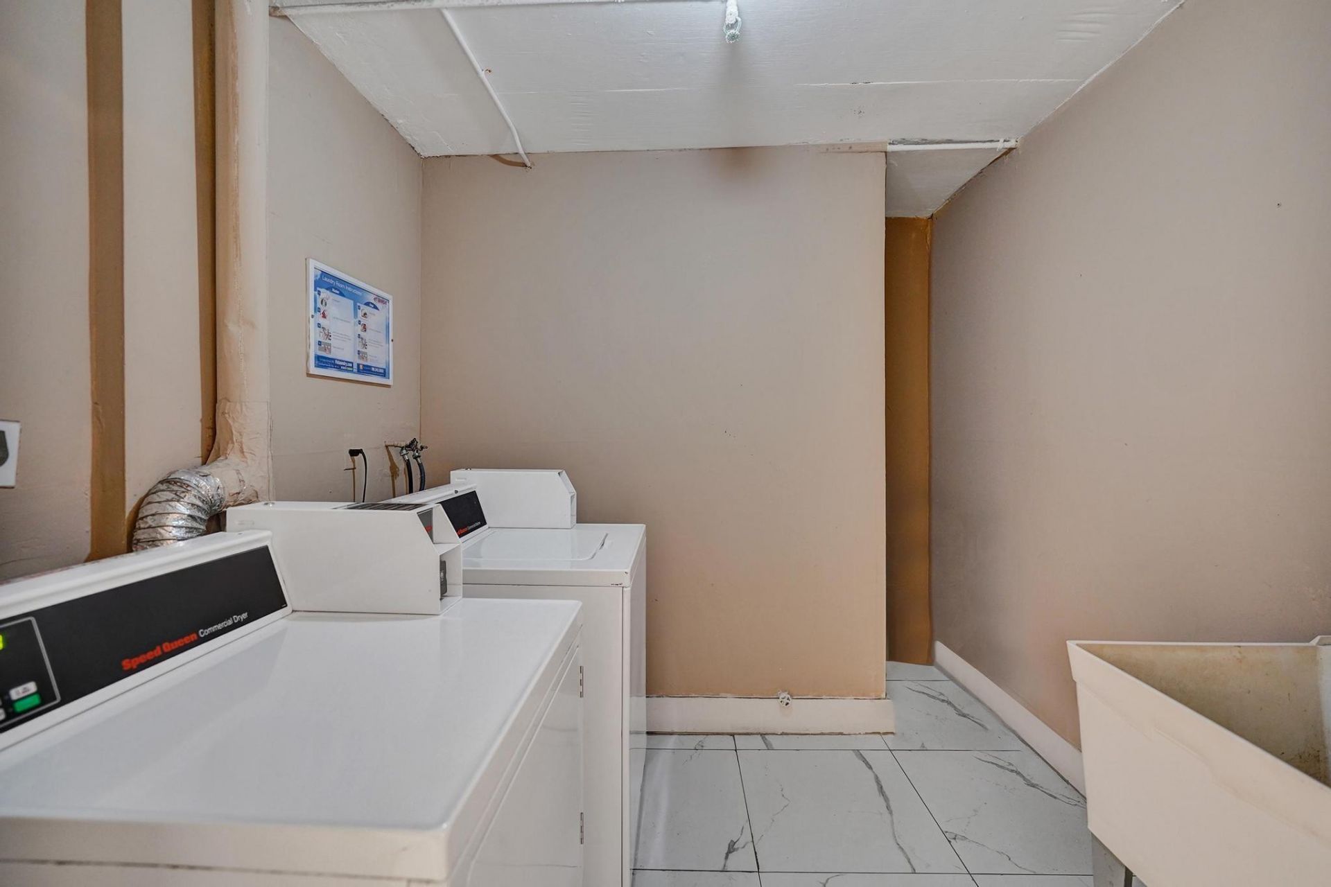 9430 Poinciana Place, Unit 415, Davie, FL 33324 Photo