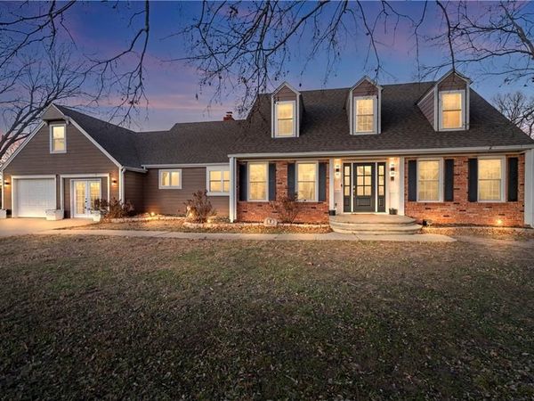 1700 Cedar Ridge Road, Parsons, KS 67357
