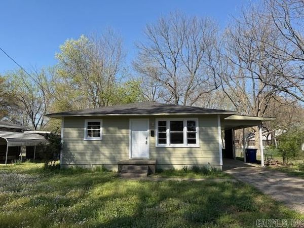 1415 Watkins Street, Conway, AR 72034