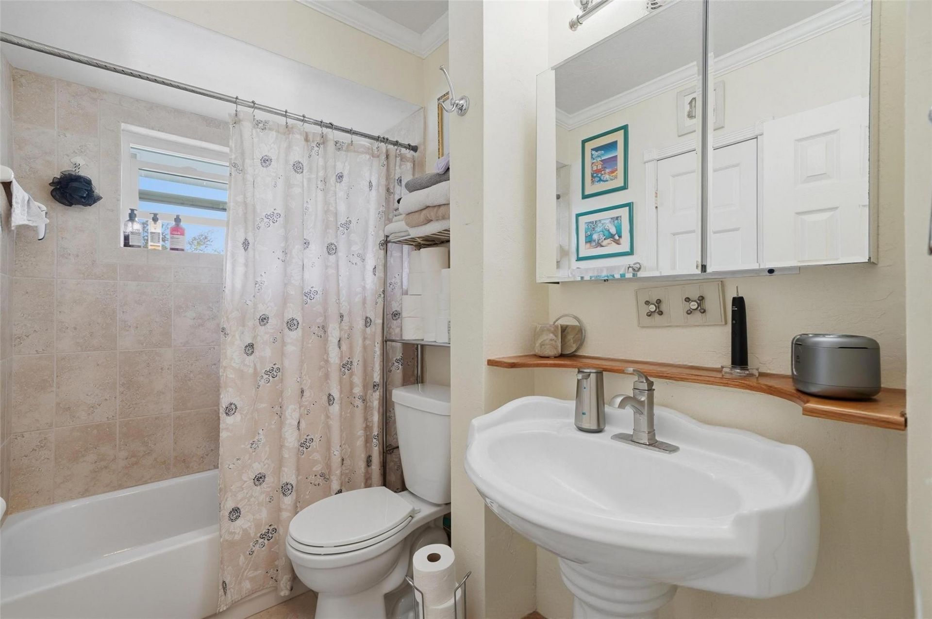 3510 Harrison Street, Unit 10, Hollywood, FL 33021 Photo