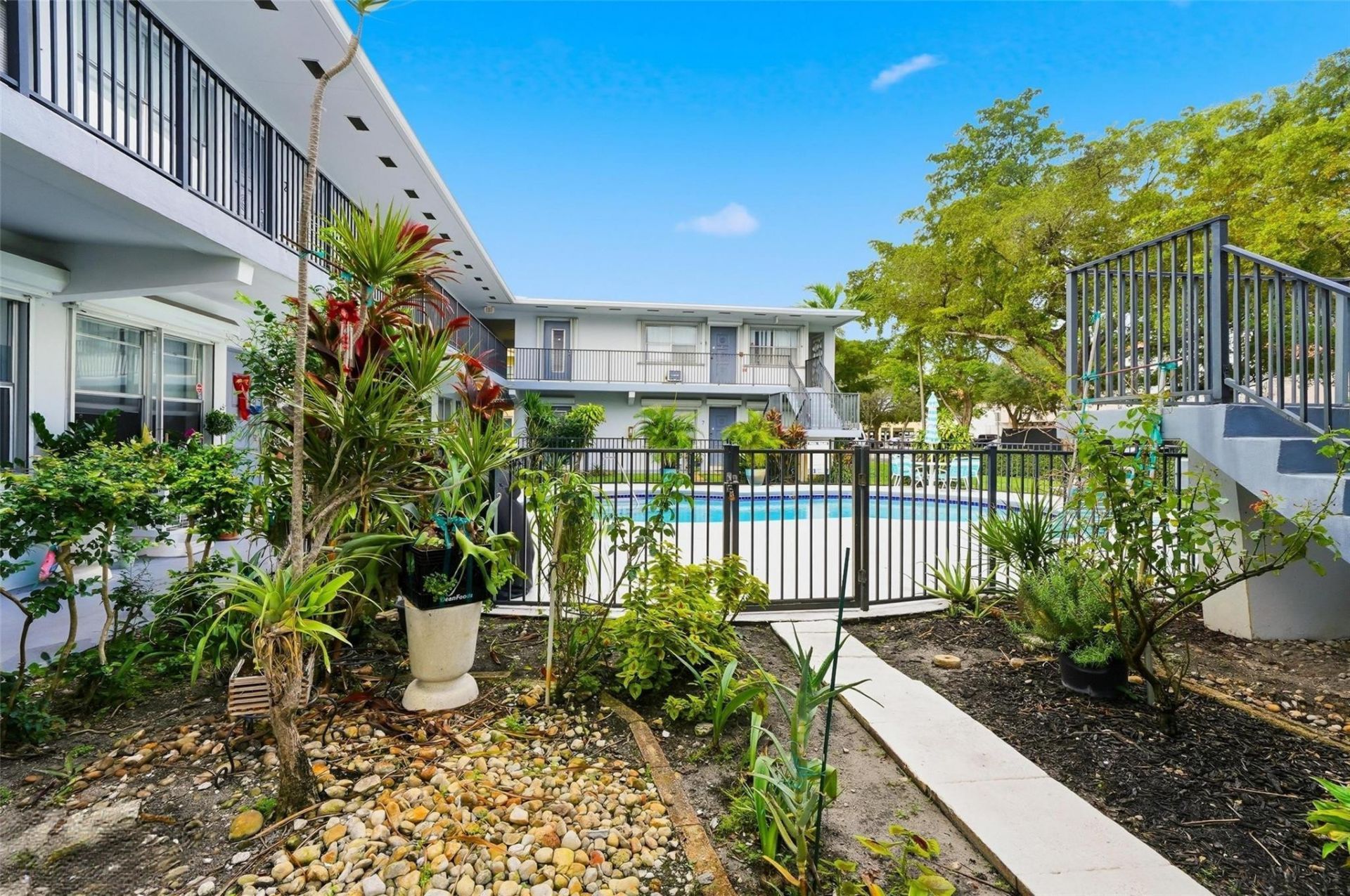 3510 Harrison Street, Unit 10, Hollywood, FL 33021 Photo