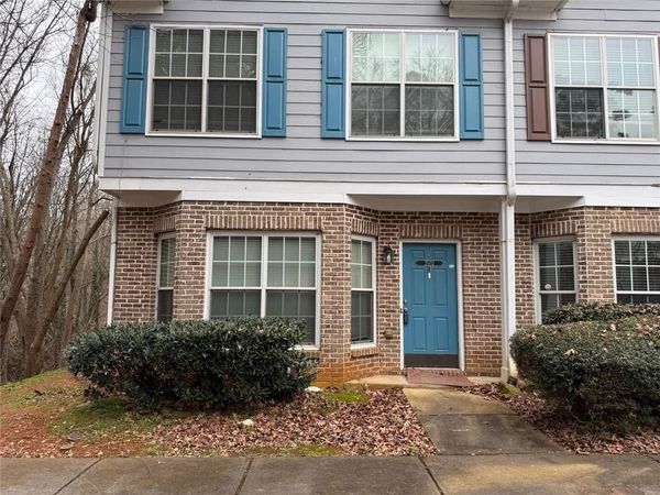 2502 Walden Lake Drive, Decatur, GA 30035