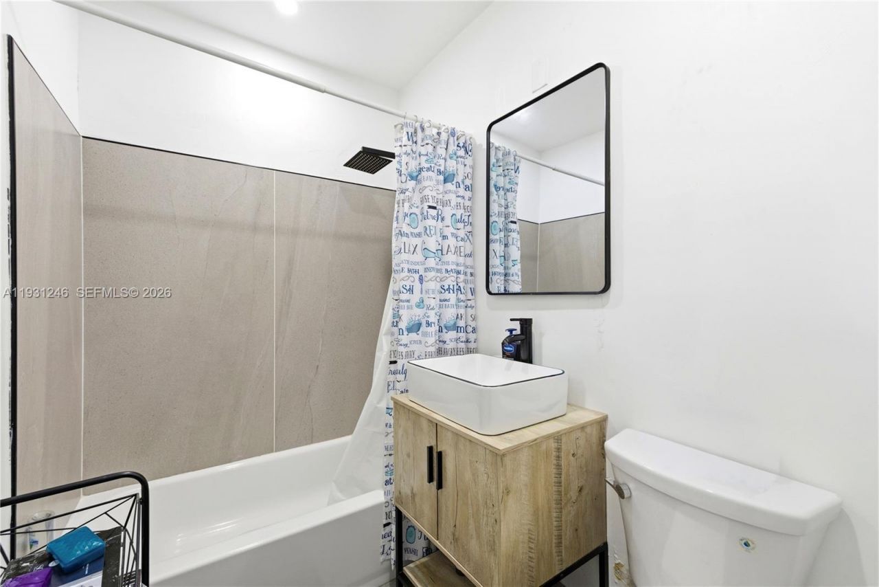 5666 Mayo St, Hollywood, FL 33023 Photo