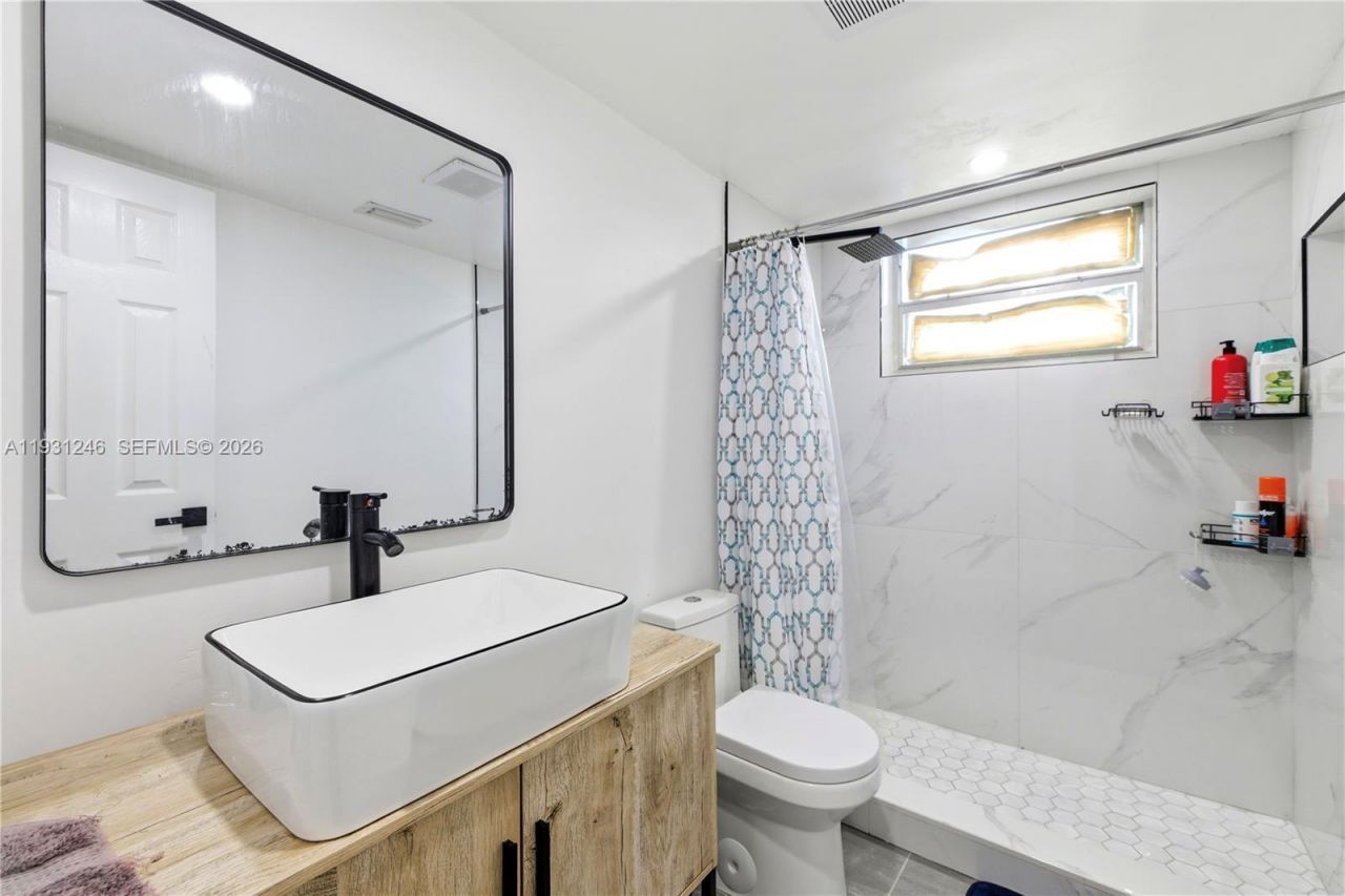 5666 Mayo St, Hollywood, FL 33023 Photo