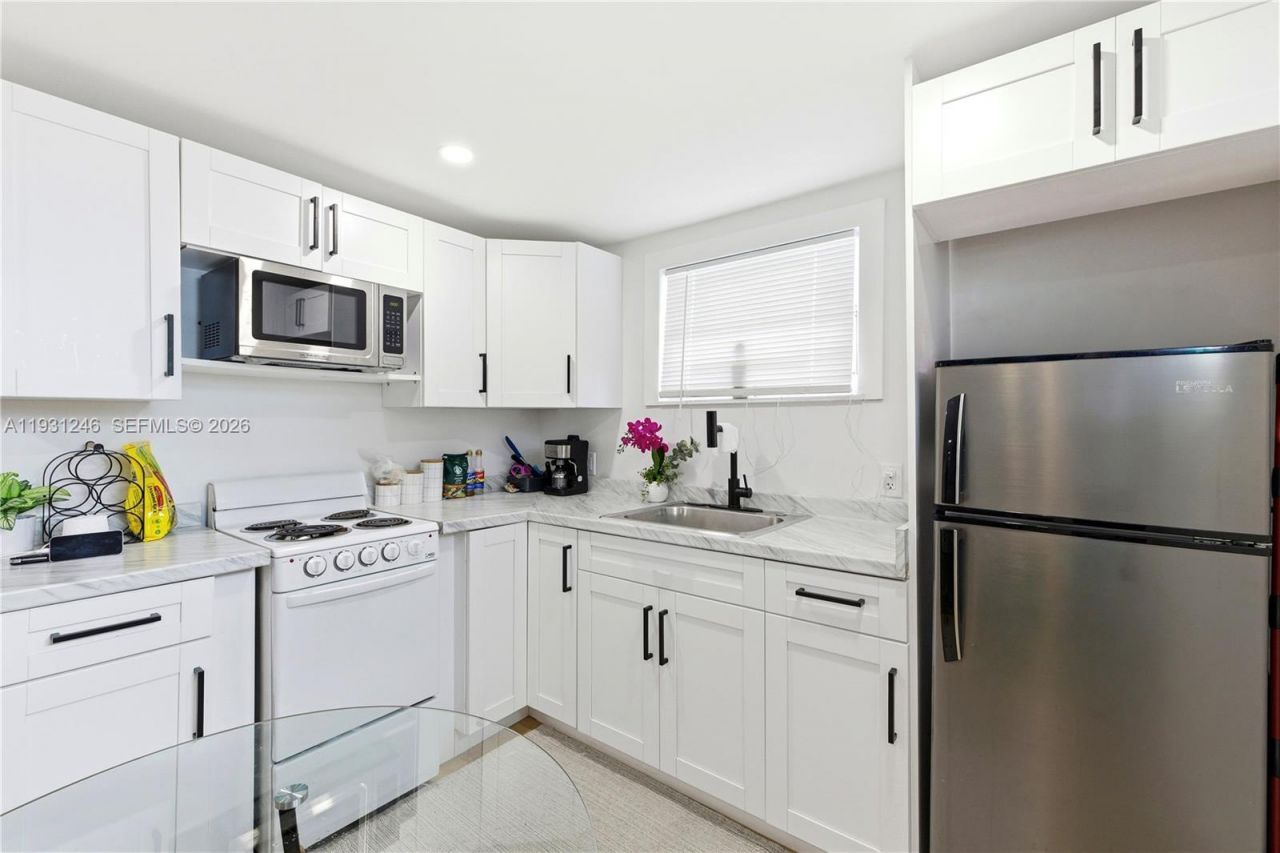 5666 Mayo St, Hollywood, FL 33023 Photo