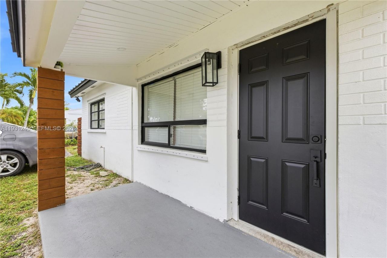 5666 Mayo St, Hollywood, FL 33023 Photo