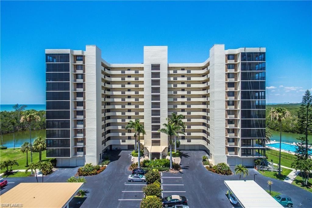 15 Bluebill Ave, Unit 805, Naples, FL 34108 Photo