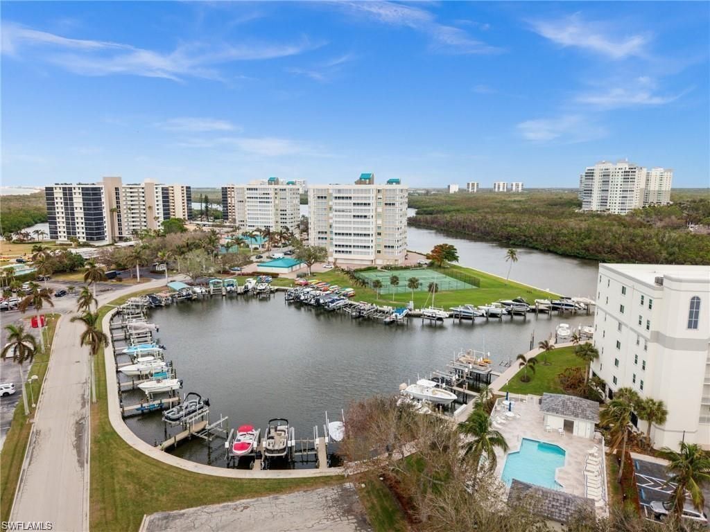 15 Bluebill Ave, Unit 805, Naples, FL 34108 Photo
