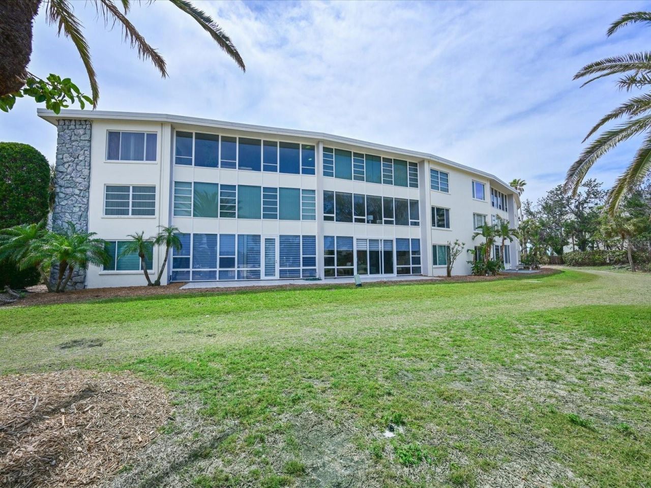 100 Sands Point Road, Unit 225, Longboat Key, FL 34228 Photo