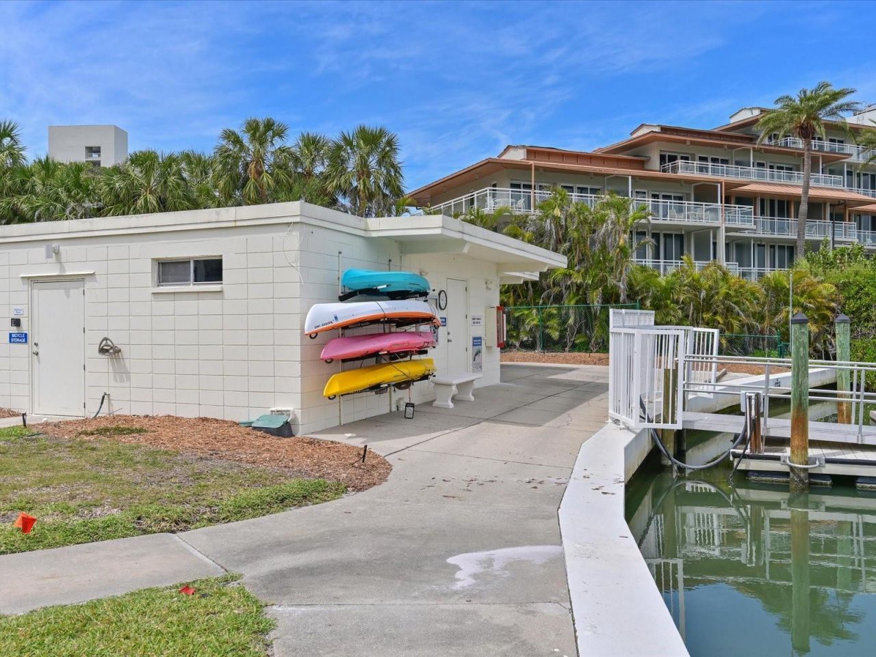 100 Sands Point Road, Unit 225, Longboat Key, FL 34228 Photo