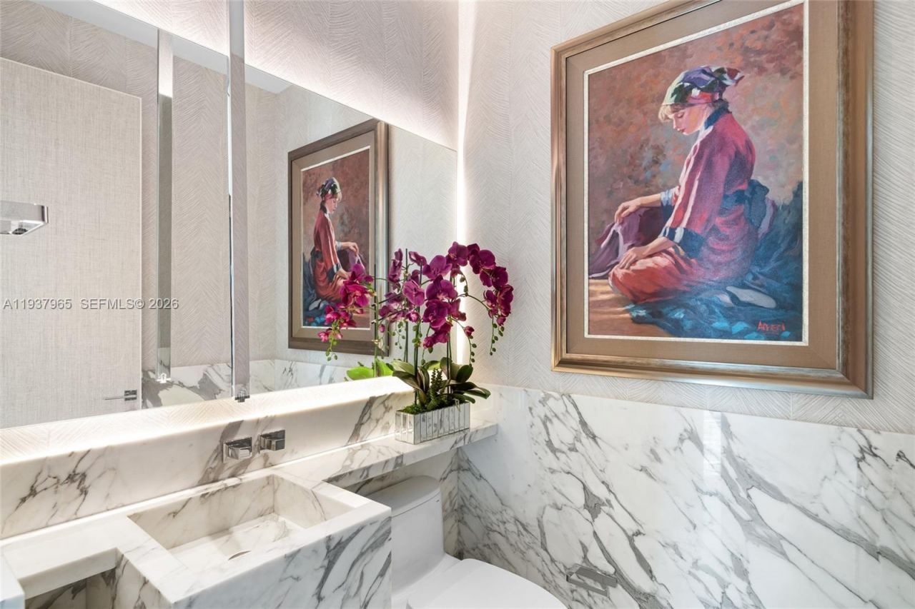 900 Brickell Key Blvd, Unit 2004, Miami, FL 33131 Photo