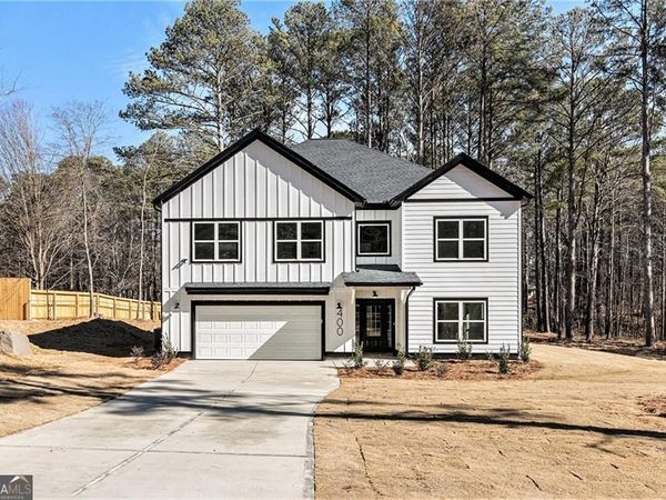 400 Stone Lea Trace, Oxford, GA 30054
