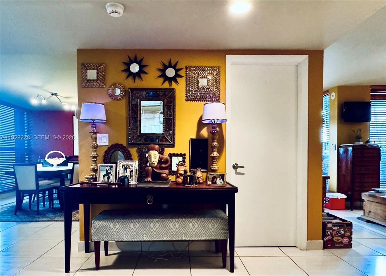 3007 NE 183rd Ln, Aventura, FL 33160 Photo