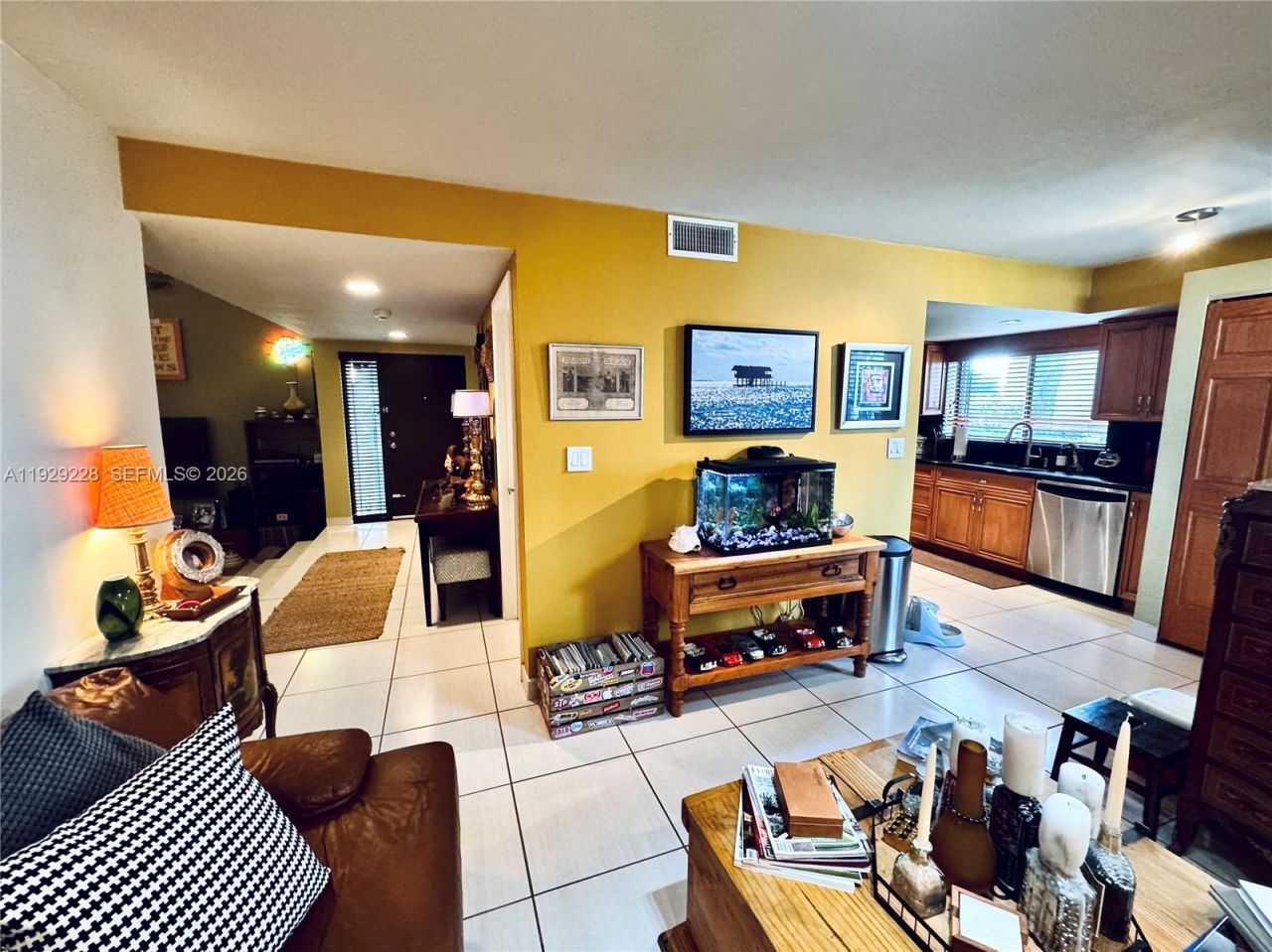 3007 NE 183rd Ln, Aventura, FL 33160 Photo