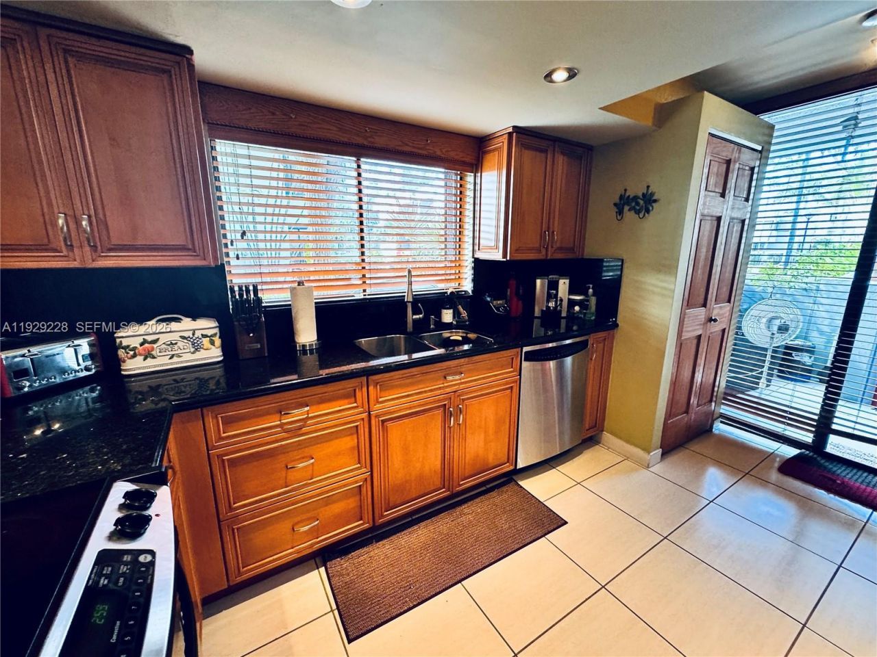 3007 NE 183rd Ln, Aventura, FL 33160 Photo