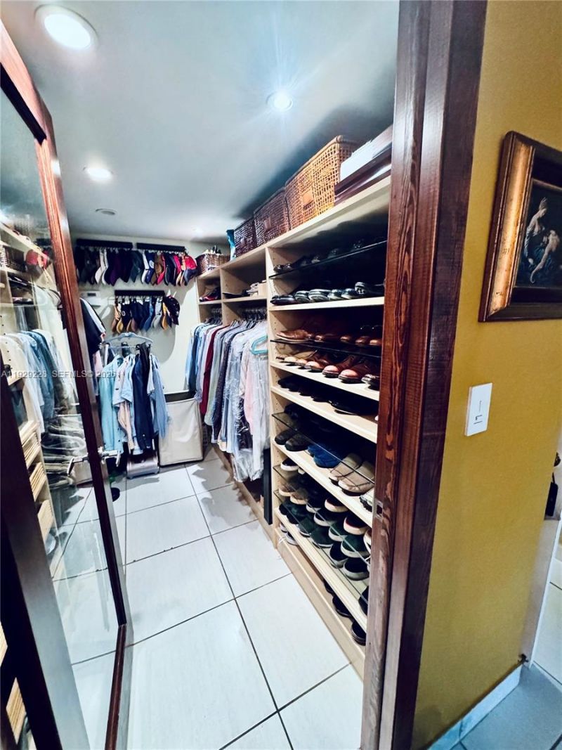 3007 NE 183rd Ln, Aventura, FL 33160 Photo