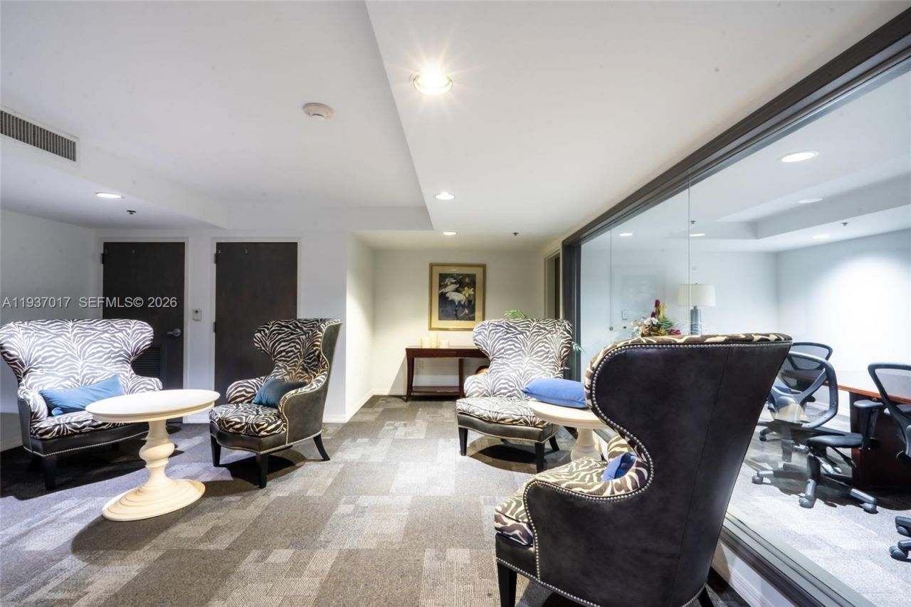 1155 Brickell Bay Dr, Unit 1903, Miami, FL 33131 Photo