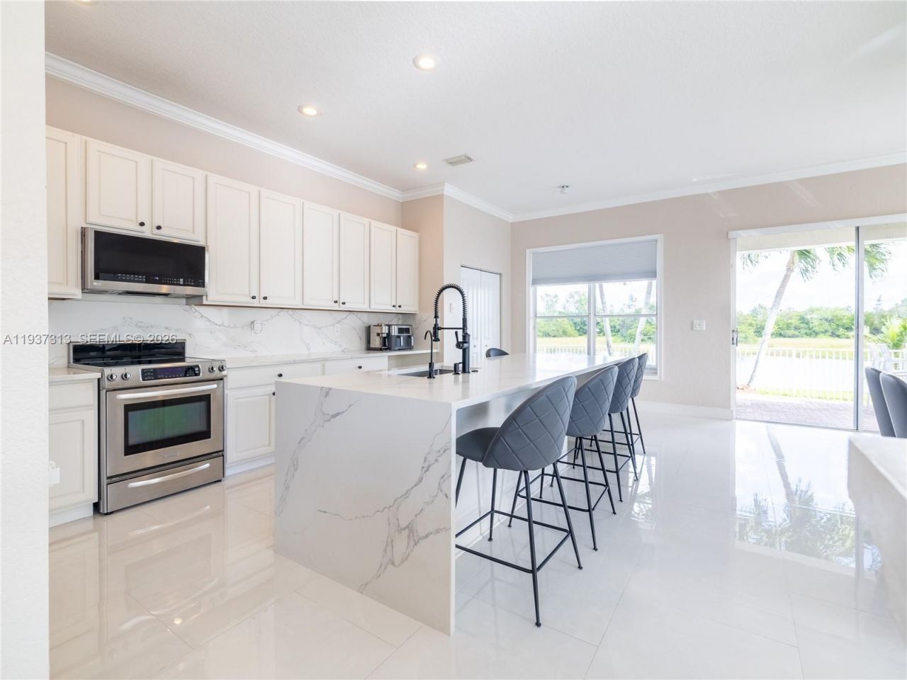 903 NW 167th Ave, Pembroke Pines, FL 33028 Photo