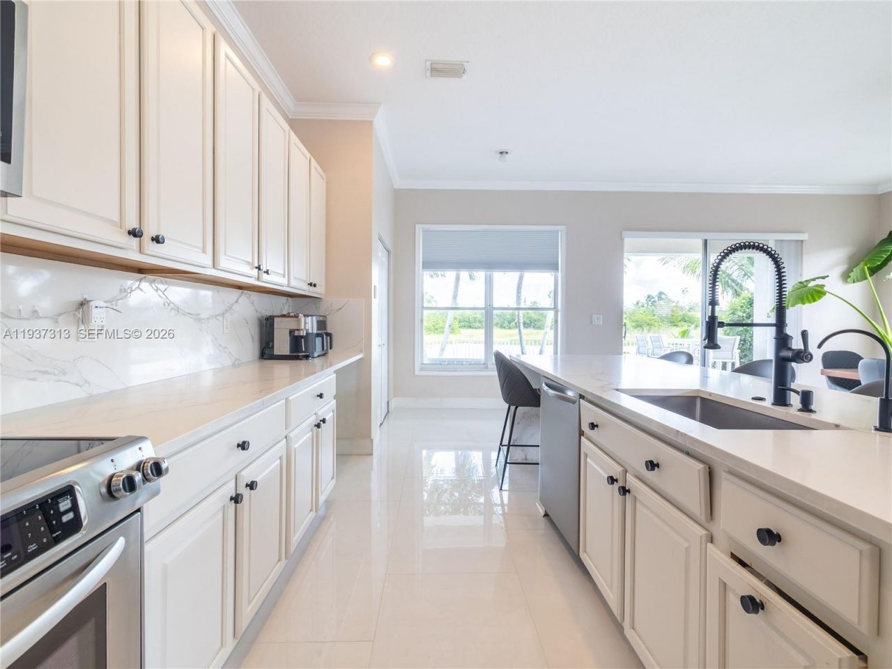 903 NW 167th Ave, Pembroke Pines, FL 33028 Photo