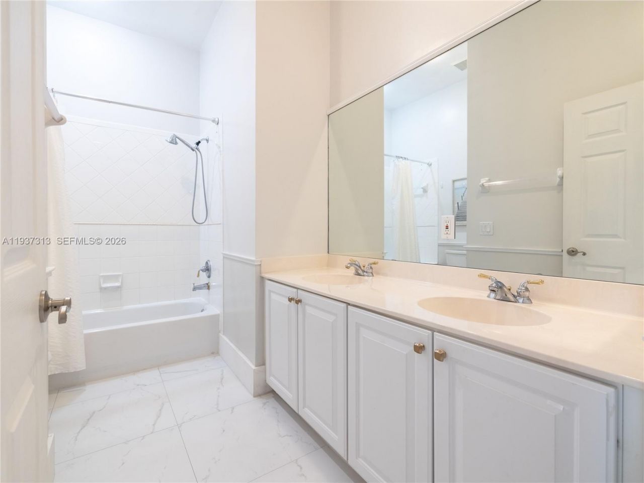 903 NW 167th Ave, Pembroke Pines, FL 33028 Photo