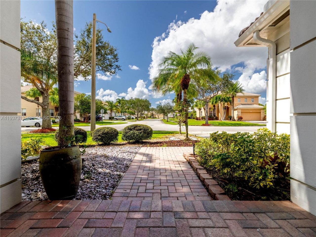 903 NW 167th Ave, Pembroke Pines, FL 33028 Photo