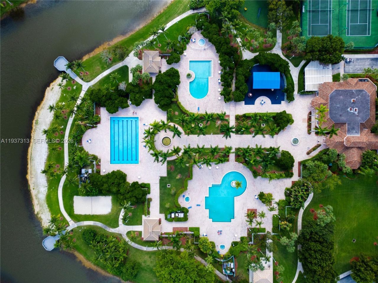 903 NW 167th Ave, Pembroke Pines, FL 33028 Photo