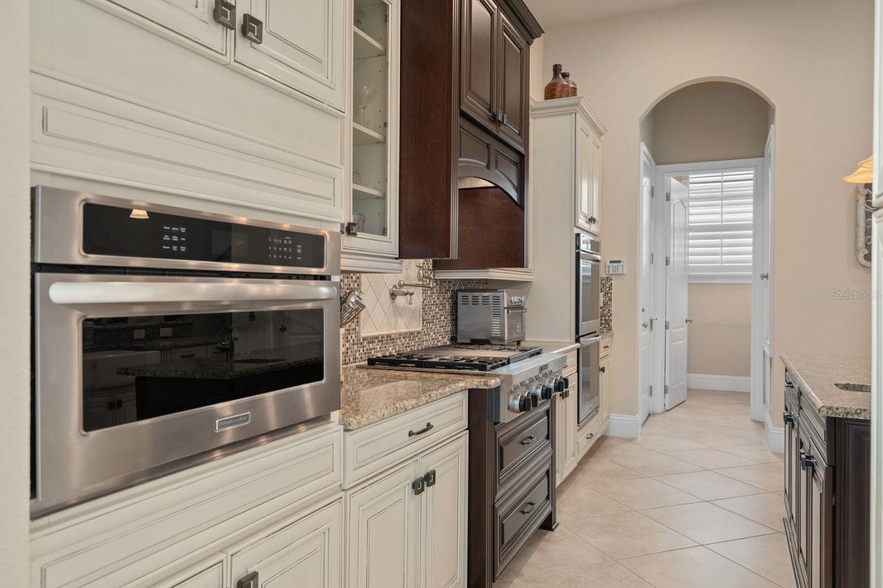 5509 Emerson Pointe Way, Orlando, FL 32819 Photo