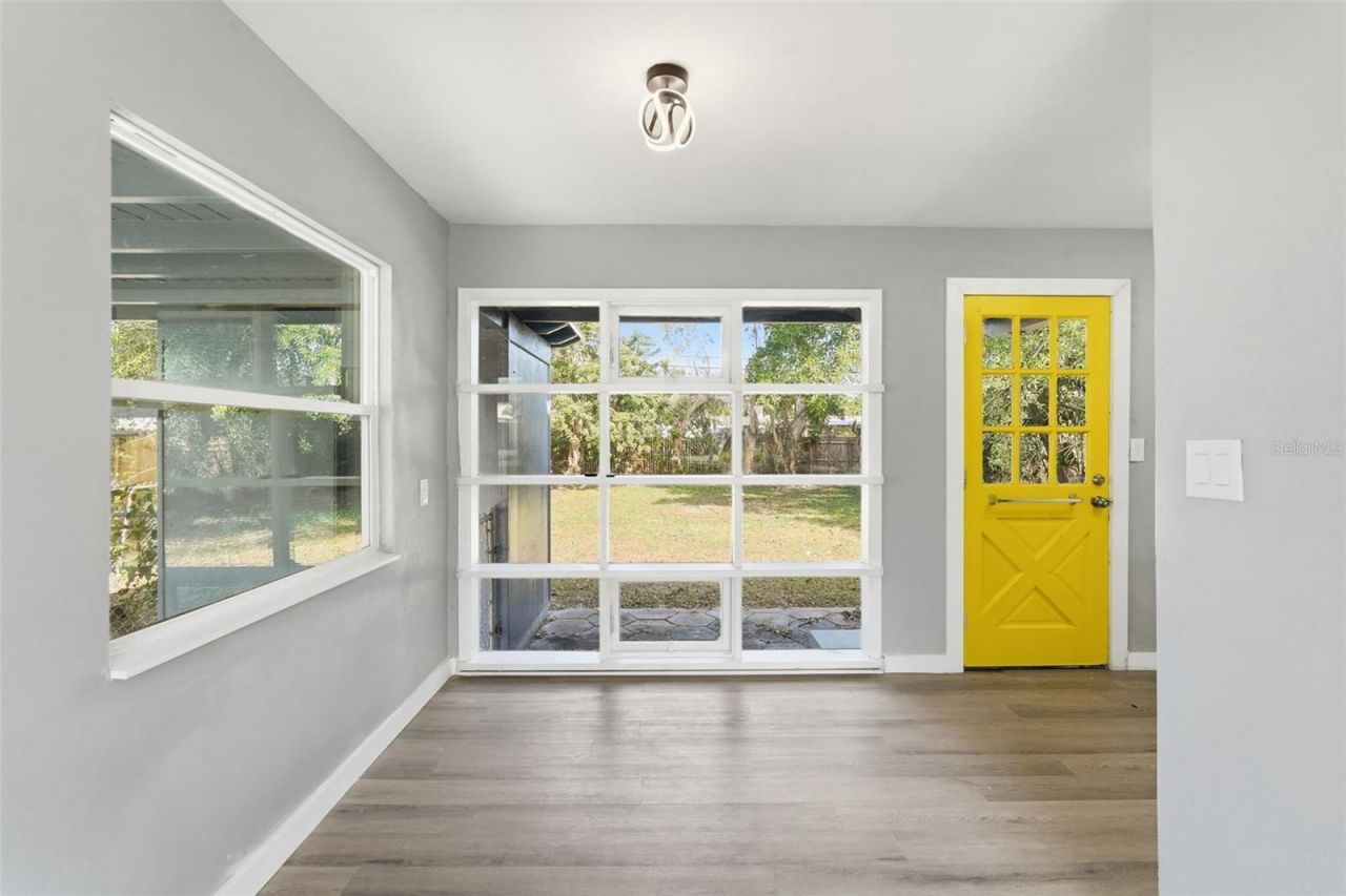 201 83rd Avenue N, Saint Petersburg, FL 33702 Photo