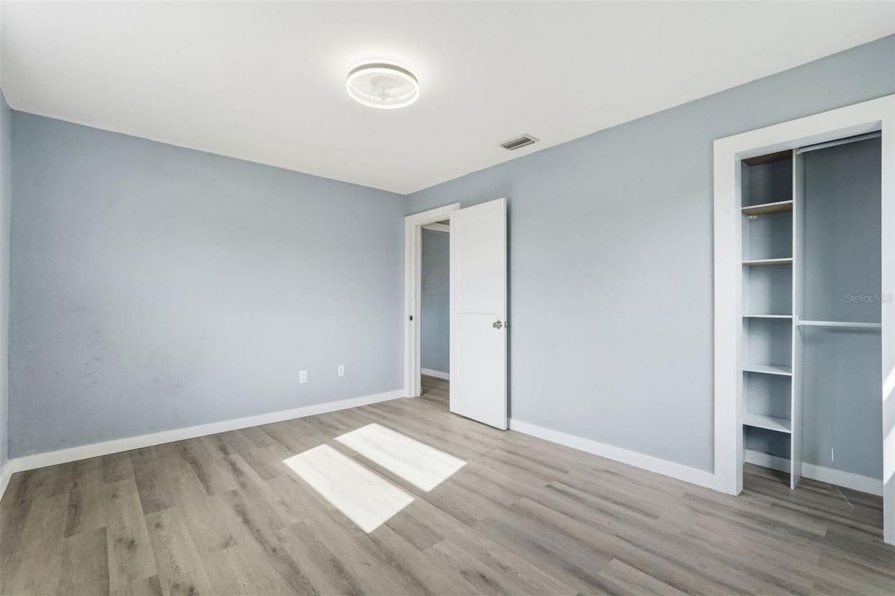 201 83rd Avenue N, Saint Petersburg, FL 33702 Photo