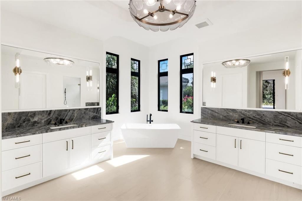 3891 Brynwood Dr, Naples, FL 34119 Photo