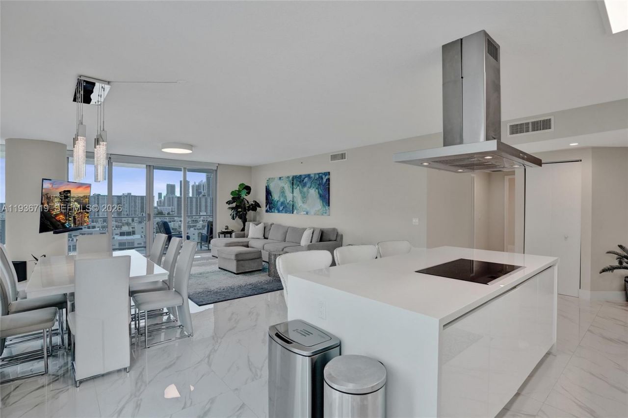 300 Sunny Isles Blvd, Unit 4-1407, Sunny Isles Beach, FL 33160 Photo