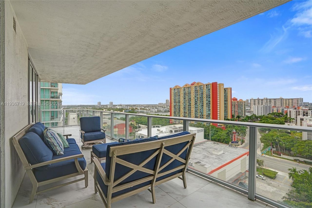 300 Sunny Isles Blvd, Unit 4-1407, Sunny Isles Beach, FL 33160 Photo