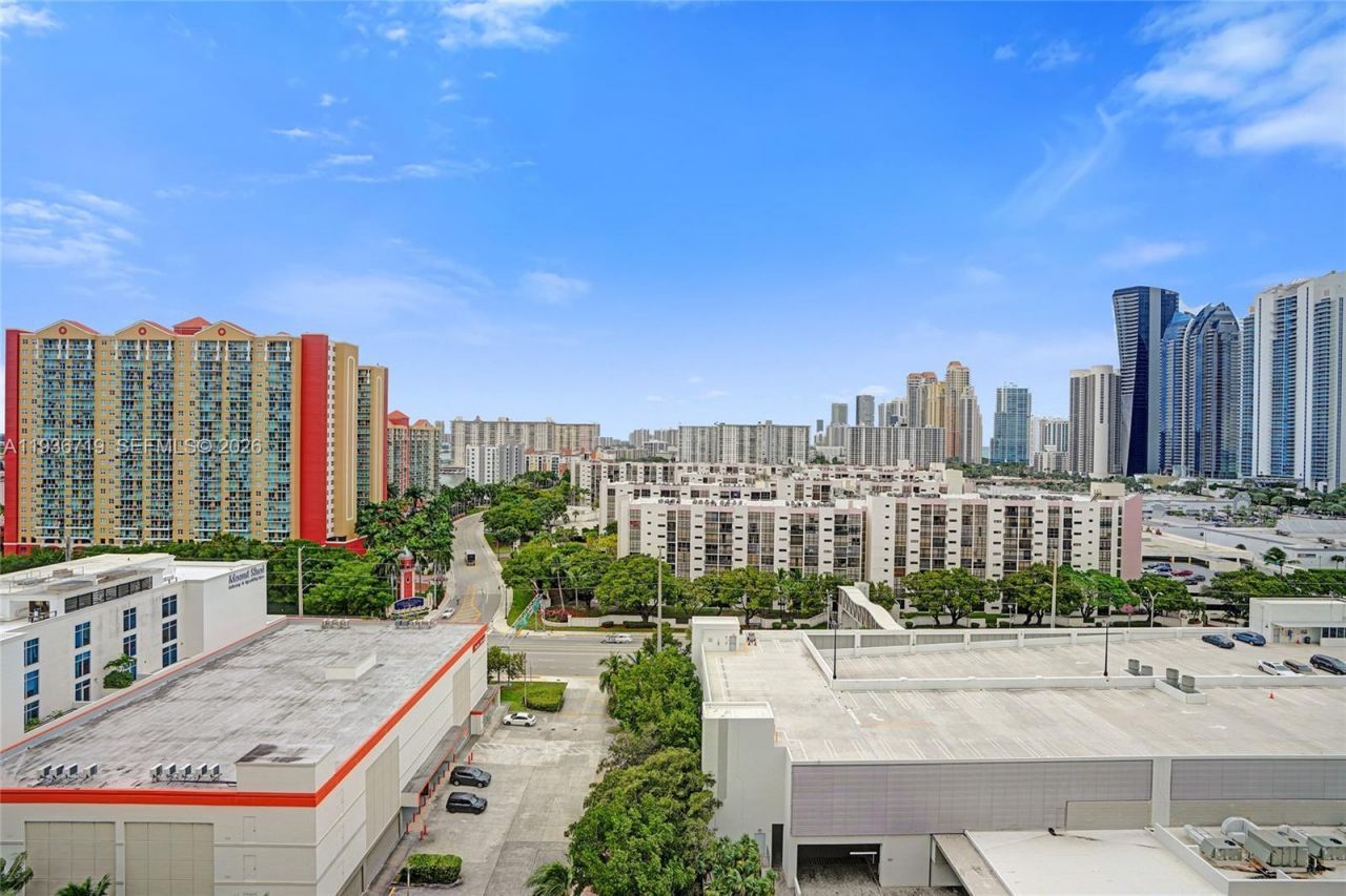 300 Sunny Isles Blvd, Unit 4-1407, Sunny Isles Beach, FL 33160 Photo