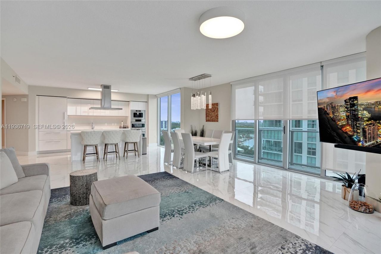 300 Sunny Isles Blvd, Unit 4-1407, Sunny Isles Beach, FL 33160 Photo