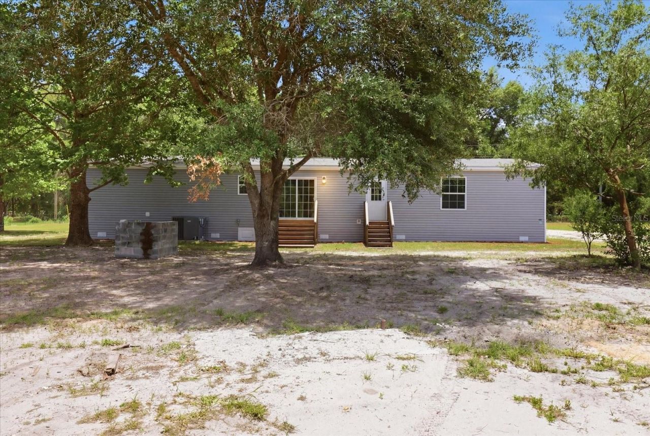 11975 NE 227th Place, Fort Mc Coy, FL 32134 Photo