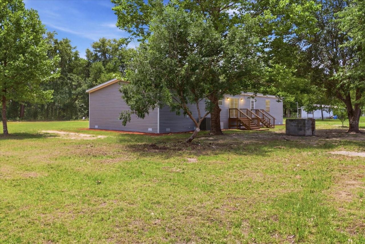 11975 NE 227th Place, Fort Mc Coy, FL 32134 Photo