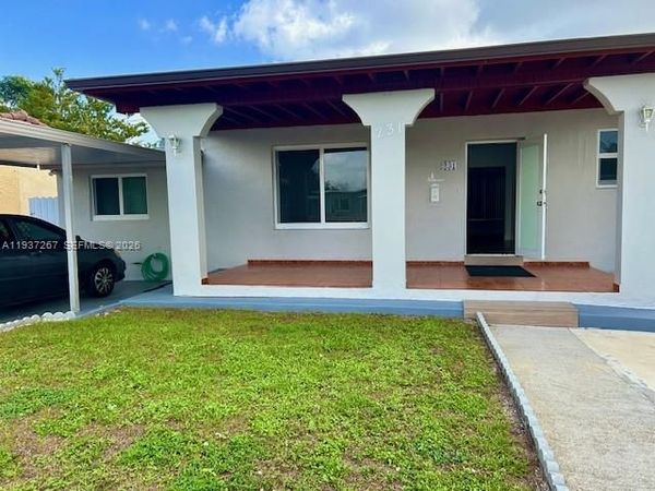 231 SW 51st Pl, Coral Gables, FL 33134