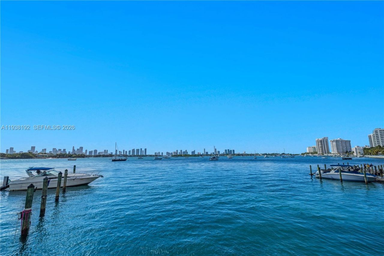 1200 West Ave , Unit 811, Miami Beach, FL 33139 Photo