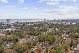 1405 Dunbar St. photo 4